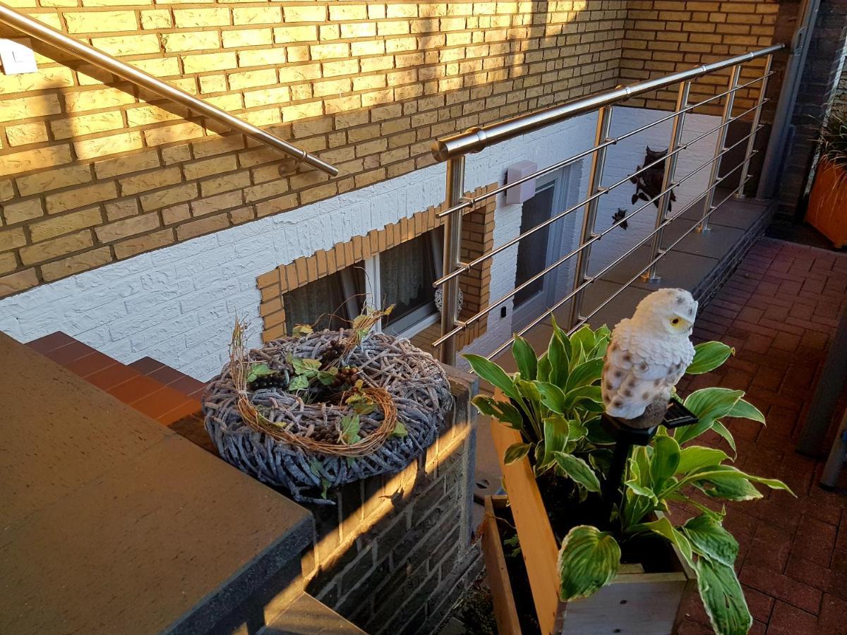 Eulennest Im Souterrain Apartment Elten Екстериор снимка