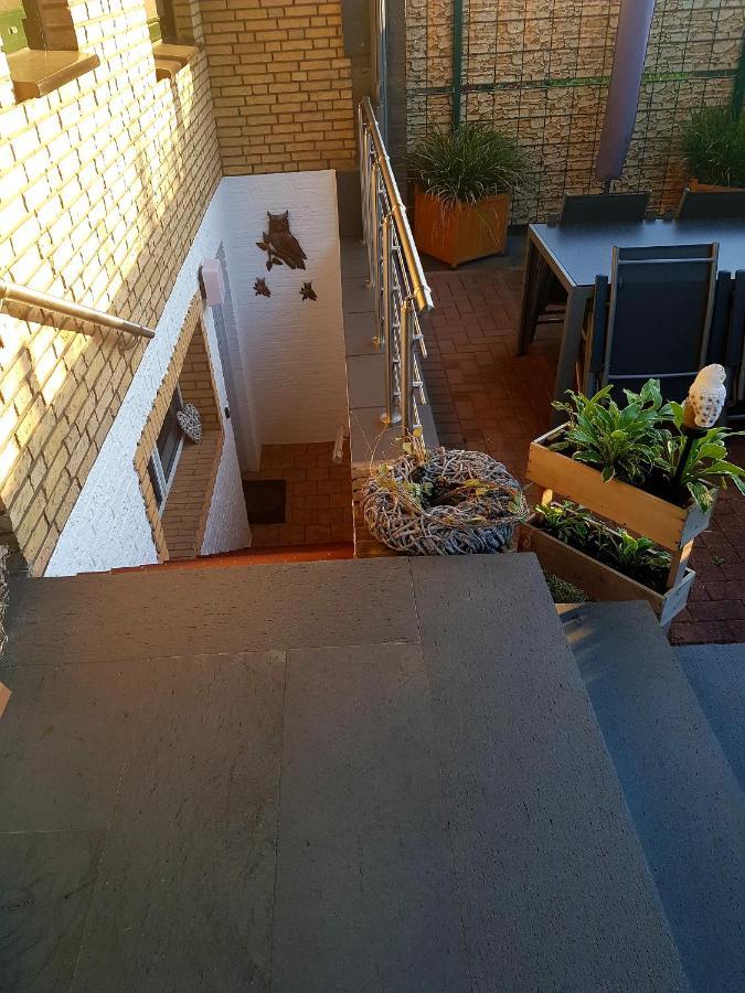 Eulennest Im Souterrain Apartment Elten Екстериор снимка